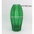 Vase en verre en forme de cactus